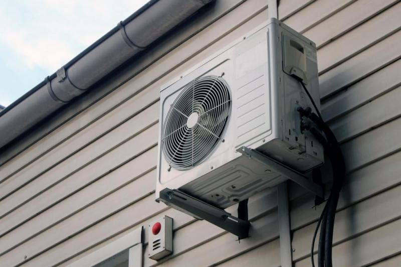 Climatisation à MALAFRETAZ : comment choisir le système idéal ?